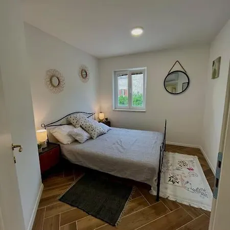 Apartman Ani Апартаменты *