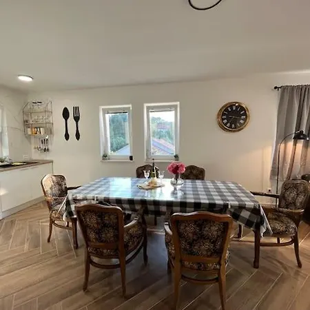 Apartman Ani Апартаменты