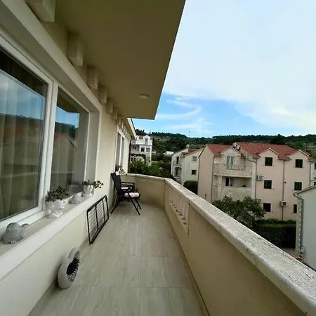 Apartman Ani * Супетар